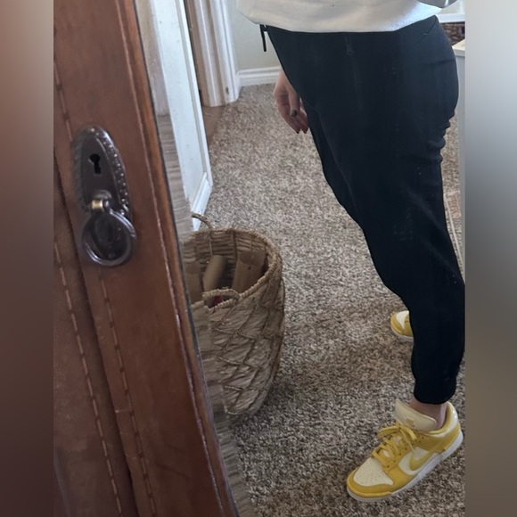 Nike Women’s Low Dunk Twist - Picture 8 of 8